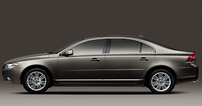 New Volvo S80L with Long-Wheelbase Introduced in China