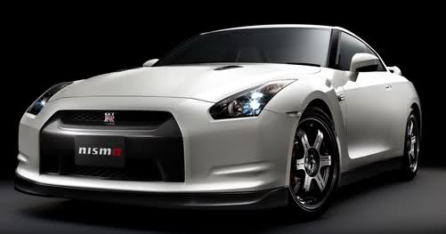  Nissan Brings GT-R NISMO Club Sports and 370Z NISMO S-Tune to Tokyo Salon