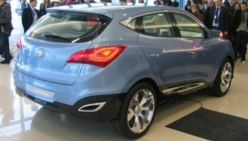  Live Photos of Hyundai's ix-onic Concept Study that Previews new Tucson