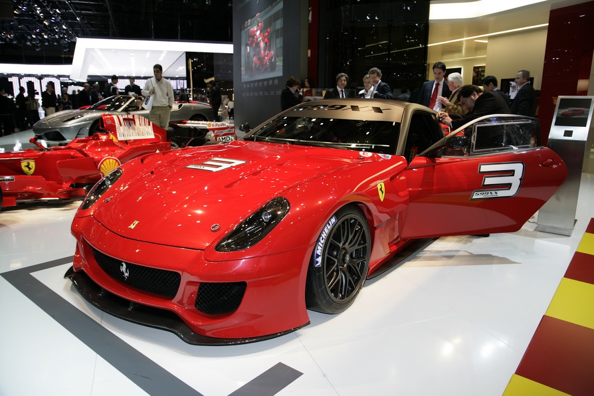Ferrari 599XX: New Track-Focused Version with 700HP V12 | Carscoops