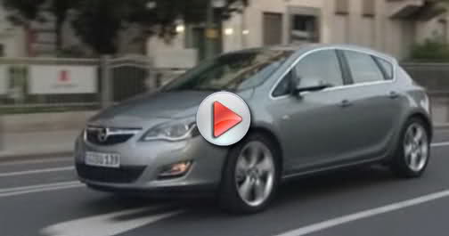  VIDEO: 2010 Opel Astra Hits the Road