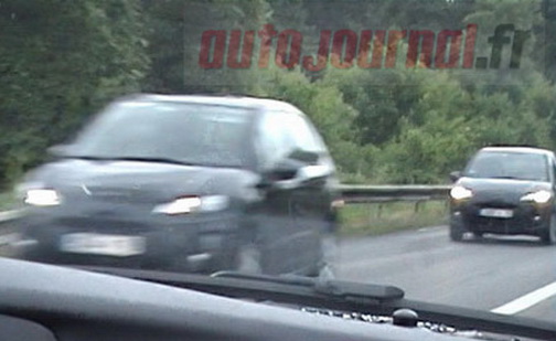  2010 Citroen C3 Hatchbacks Spied on the Road