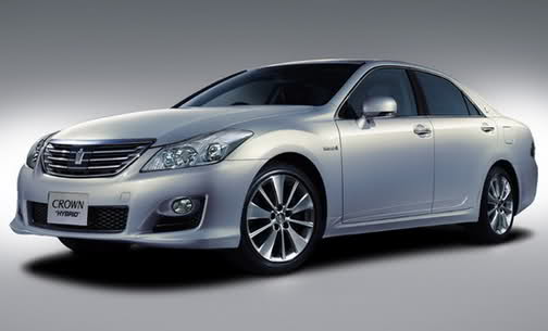  New Toyota Crown Hybrid Special Edition: Since When does ‘Special’ mean ‘Entry-Level’?