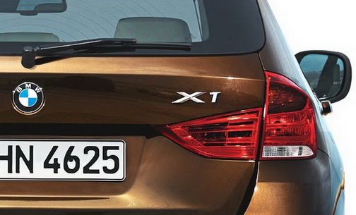  BMW X1 Small SUV: More Teaser Photos Including Dashboard Shot