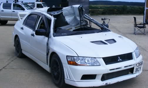  Top Gear Destroys Mitsubishi Lancer EVO VII with the help of the British Army