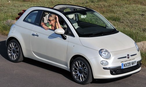  Fiat 500C Convertible Goes on Sale in the UK