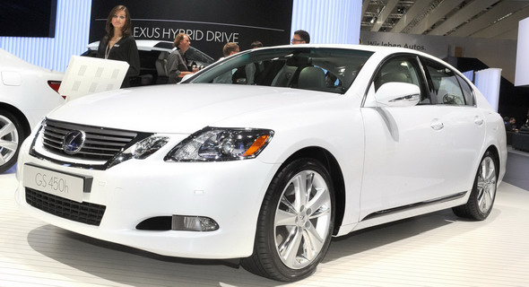  Lexus GS 450h Hybrid Freshened Up with Styling Tweaks and Upgraded Features
