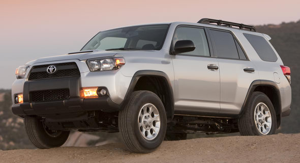  2010 Toyota 4Runner Revealed, Offered with 4-Cylinder and V6 Engines, New Rugged Trail Model