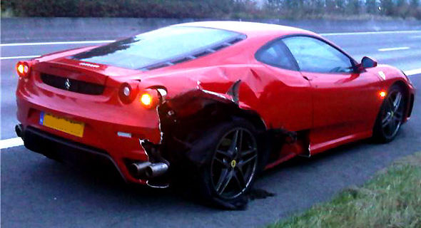  Ferrari F430 Driver Blows a Tire at 120mph – 190km/h