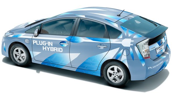  Toyota Prius Plug-in Hybrid Covers 12 miles / 20km in All-Electric Mode, Emits Less than 60g/km CO2