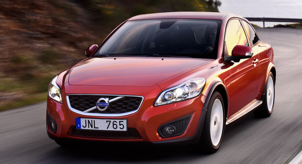  2010 Volvo C30 Facelift gets S60 Concept-like Fascia and New Sport Chassis Option