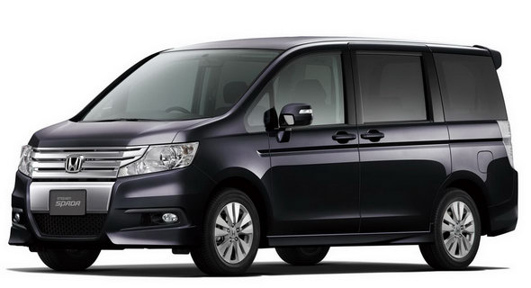  Honda Introduces New JDM Step Wagon: 8-Passenger MPV with Giga-Size Glass Roof