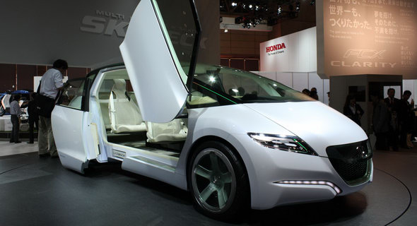  2009 Tokyo Show Live: Honda's Skydeck Concept Hints at Future Compact Minivan