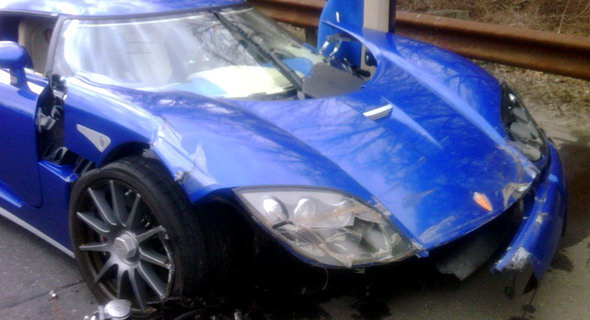  Oops… New York Dealer Crashes Customer's Koenigsegg CCX