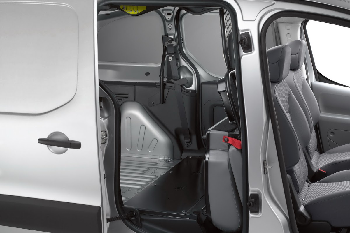 Peugeot Introduces New Partner Crew Van Not for the Claustrophobic