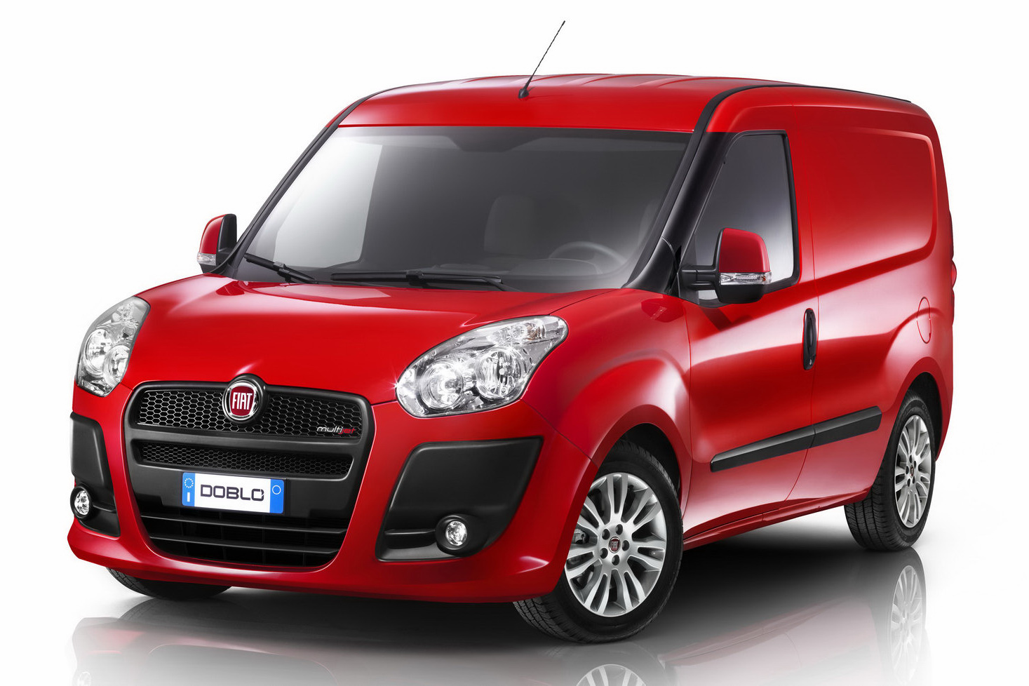 New Fiat Doblo 5 and 7-Seater MPV and Cargo Van, Could Make it to the  States as a Dodge