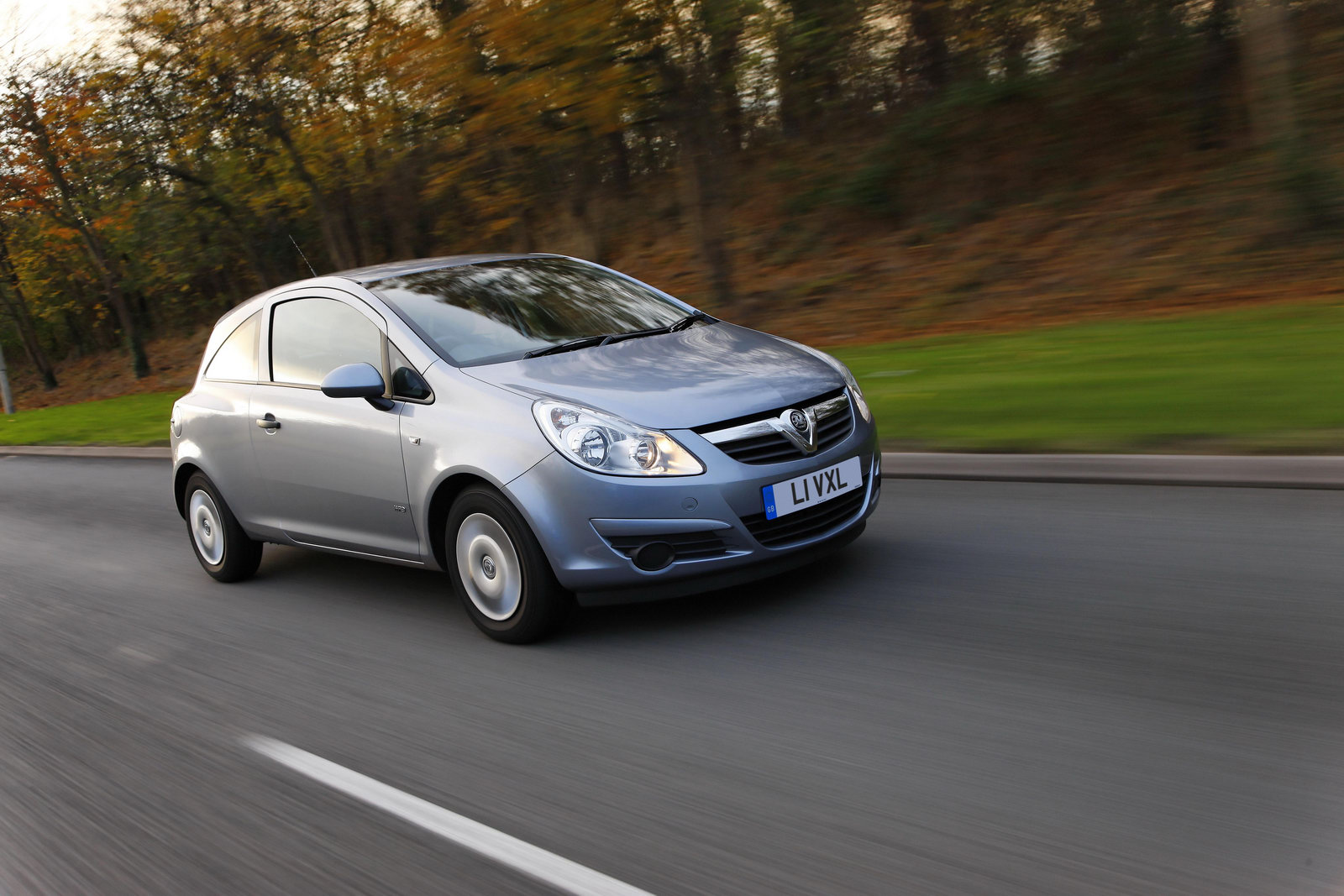 Vauxhall Corsa gets a 2010 eco facelift