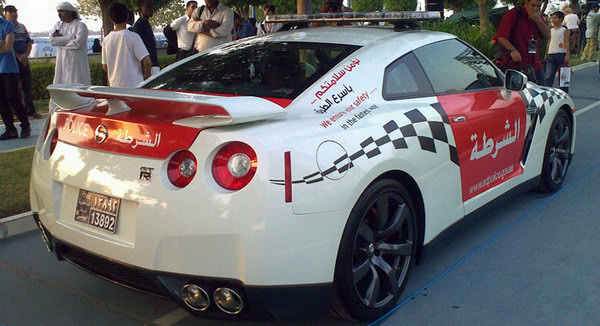  Only in Abu Dhabi: Cops Get Nissan GT-R Police Car