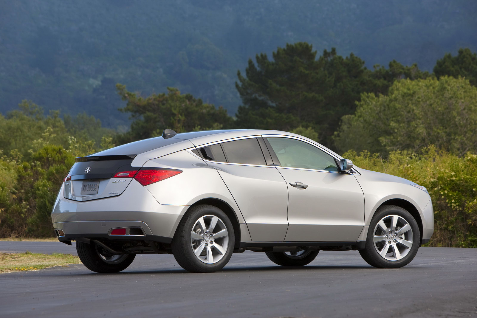 Acura zdx 2010 характеристики