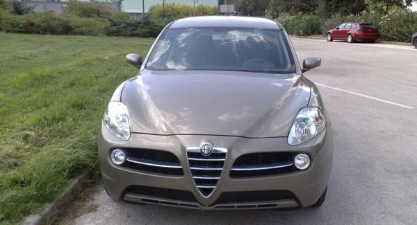  Alfa Romeo Kamal SUV: Early Prototype Spied in Italy?