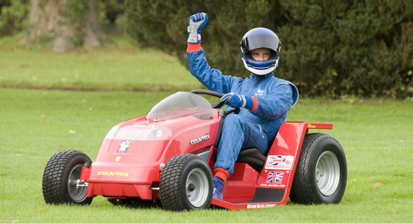  Brits Designing 100mph Lawn Mower to Break Guinness World Speed Record