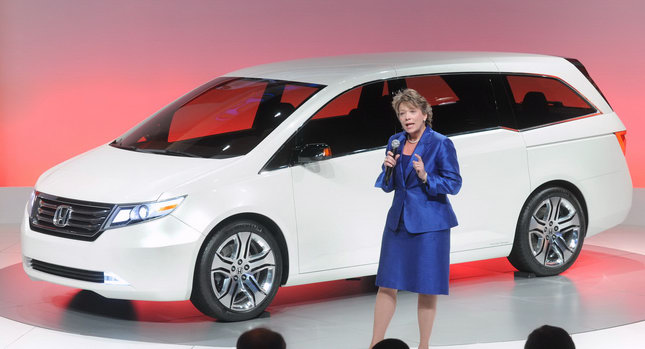  Honda Previews New Odyssey Minivan with a Thinly Disguised Concept at the 2010 Chicago Auto Show