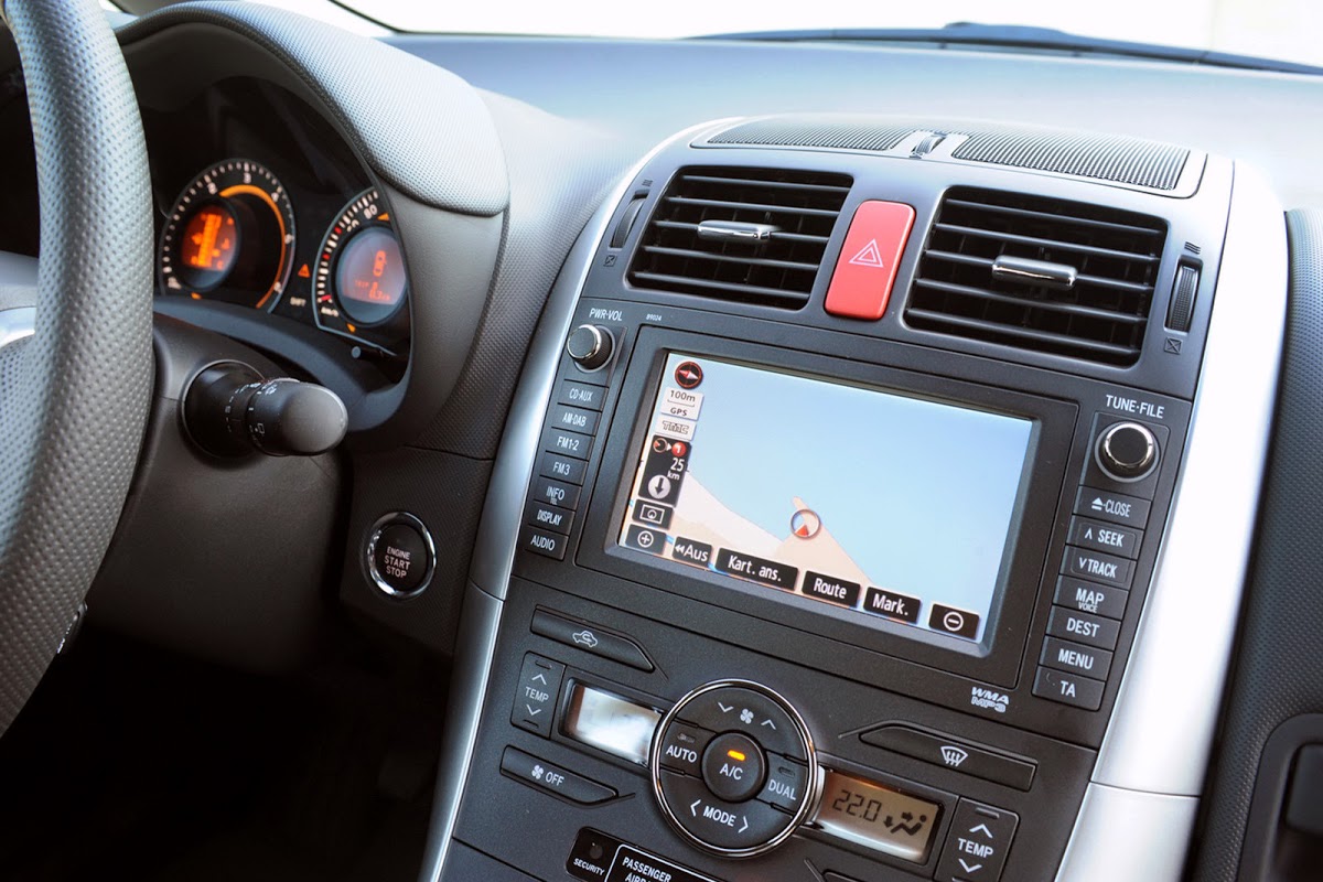 Тойота аурис 2008 штатная магнитола инструкция Тойота аурис 2008 штатная магнитола инструкция