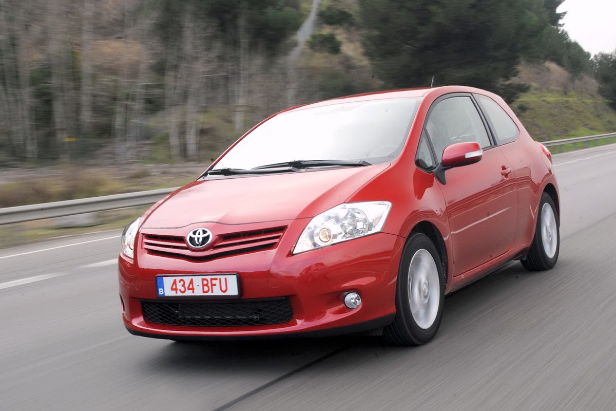 2010 Toyota Auris Facelift New Photo Gallery from