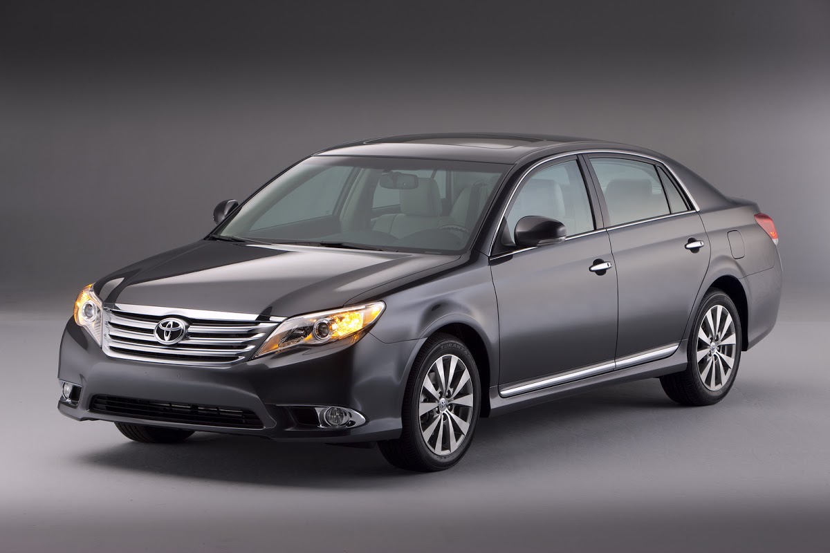 Toyota седан модели