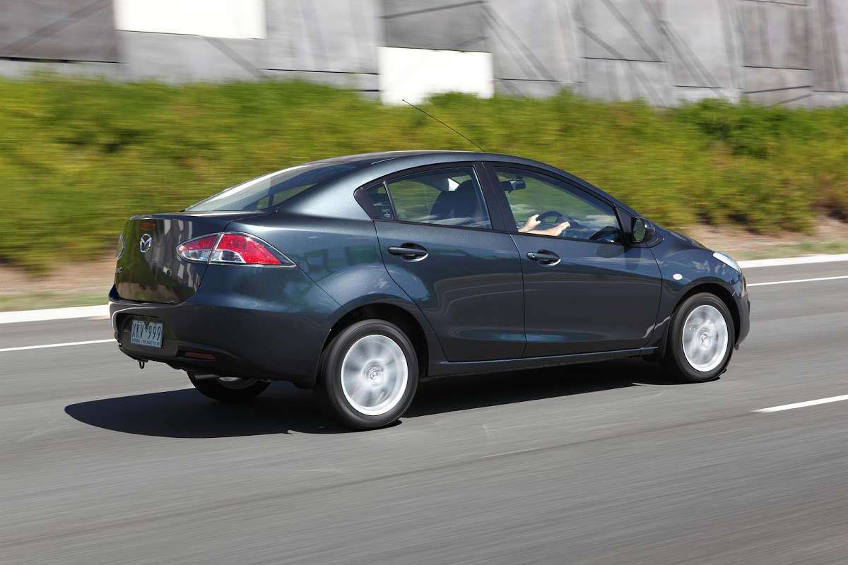Mazda 2 2010