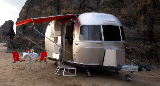  Airstream's Bambi 422 Trailer: For The Deer Hunter in All Of Us