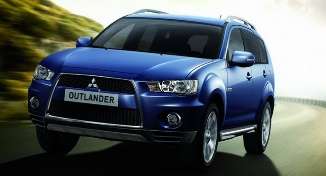  Mitsubishi UK Prices Facelifted Outlander from £25,999