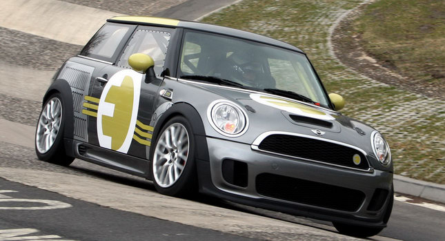  VIDEO: All-Electric MINI 'E' Laps the Nurburgring Circuit in Under 10 Minutes