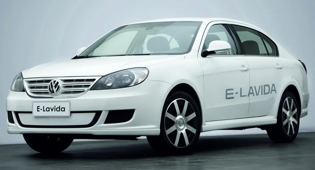  Volkswagen Presents E-Lavida Study at Beijing Show