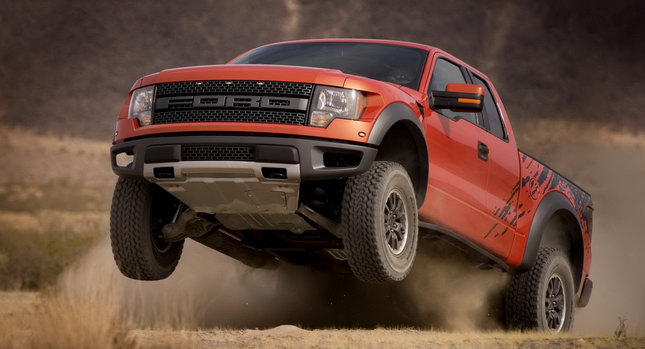  Ford Receives Over 3,000 Orders for 411HP F-150 Raptor 6.2