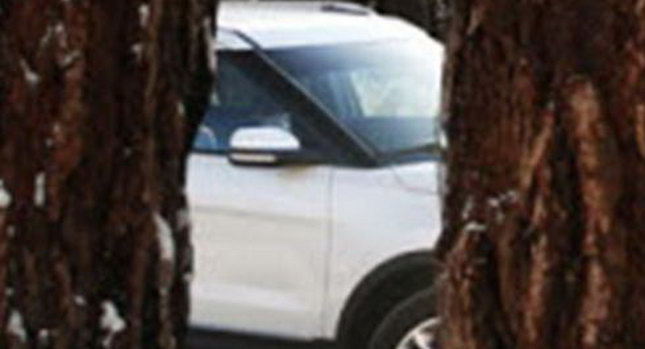  2011 Ford Explorer SUV: First Official Teaser Photos, More to Come