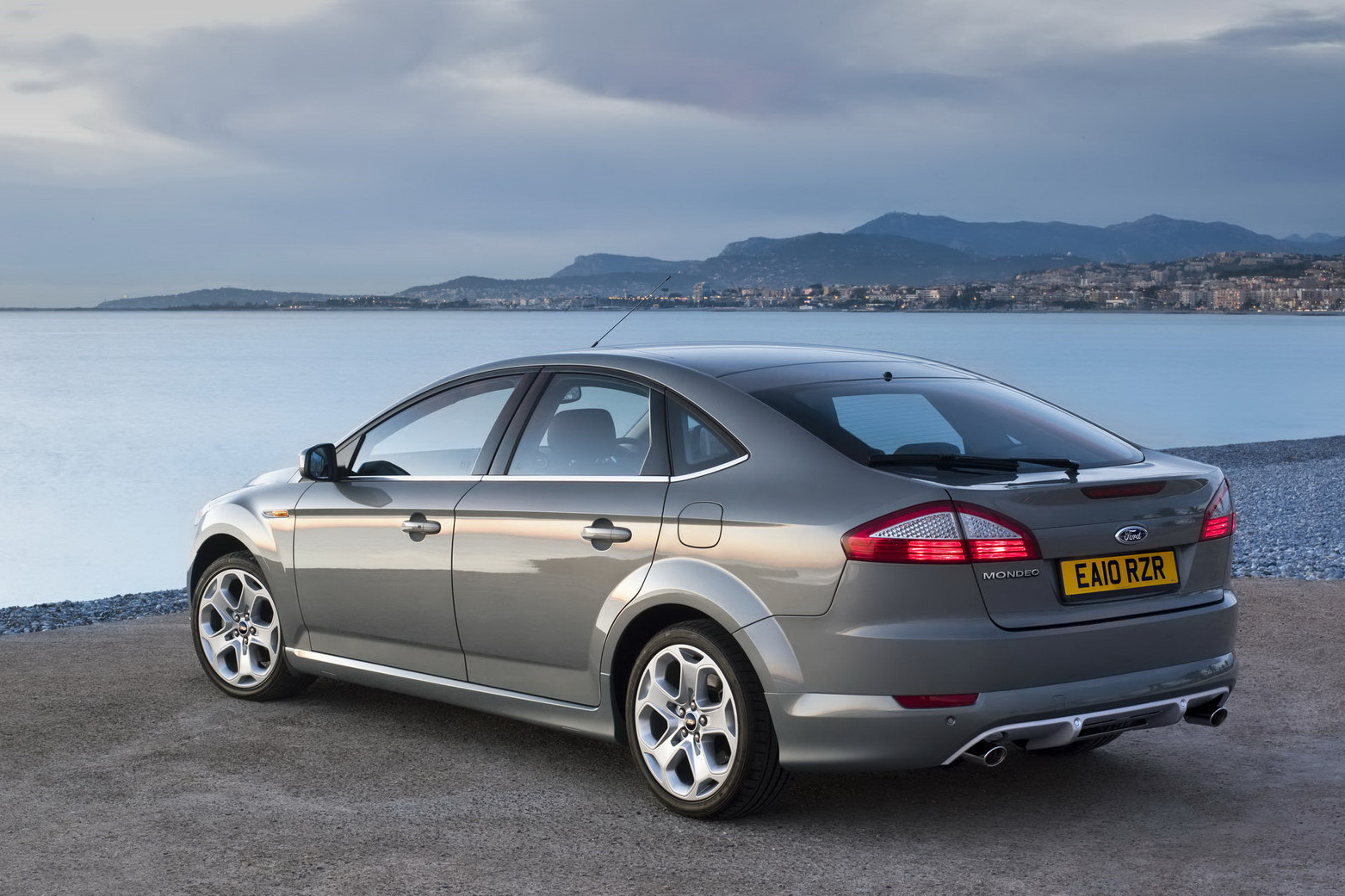 Ford UK Prices Mondeo with the New Turbo Gasoline and Diesel Engines ...