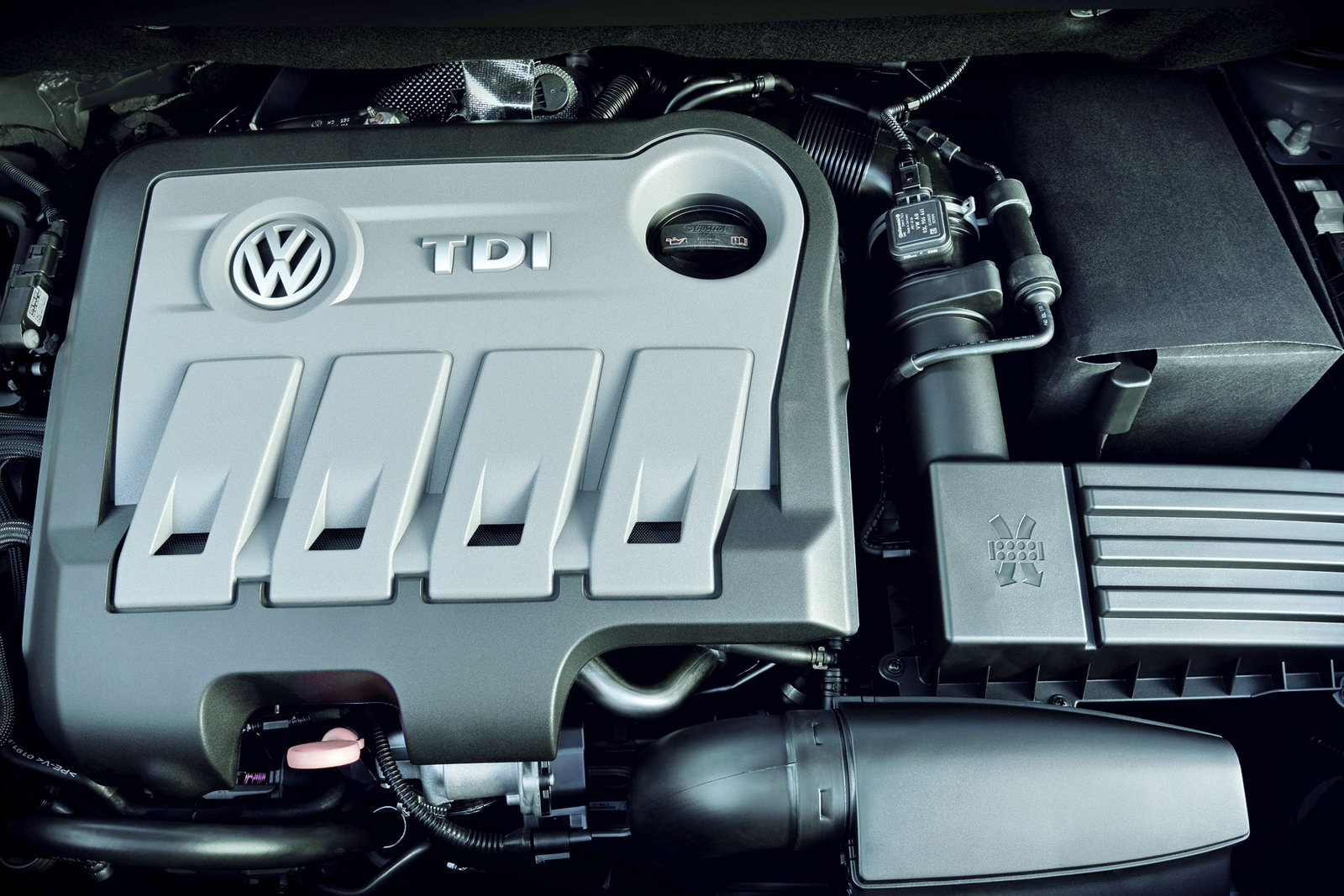 Volkswagen Debuts New CrossTouran Soft-Roader | Carscoops