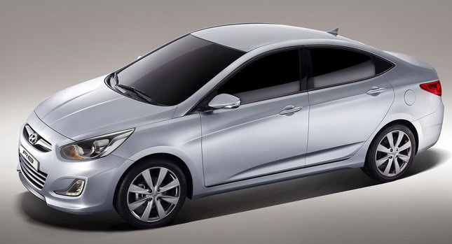  Hyundai dresses up New Accent as RB Concept for the Moscow Auto Show