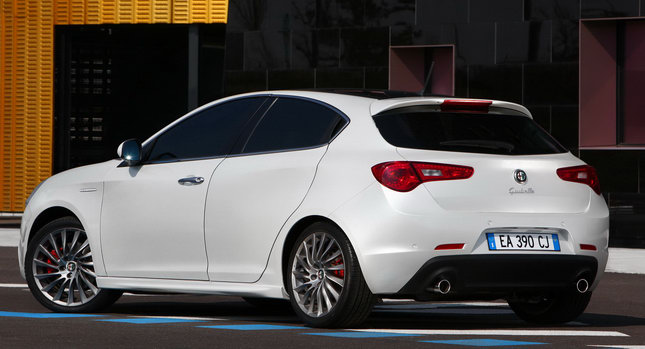  Alfa Romeo at the Paris Show: New Engine Options for Giulietta and Pretty Much Nothing Else