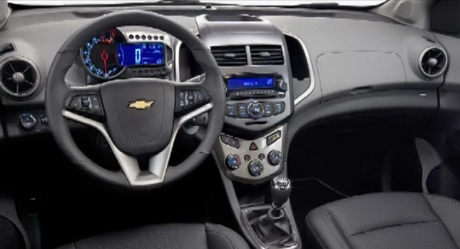  First Photos of 2011 Chevrolet Aveo Interior
