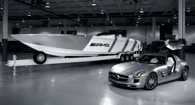  130 mph Mercedes SLS AMG-Inspired Speedboat has everything except Gullwings