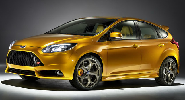  Ford Focus ST Paris Show Car with 250HP 2.0L Turbo Unveiled, Available Worldwide from 2012