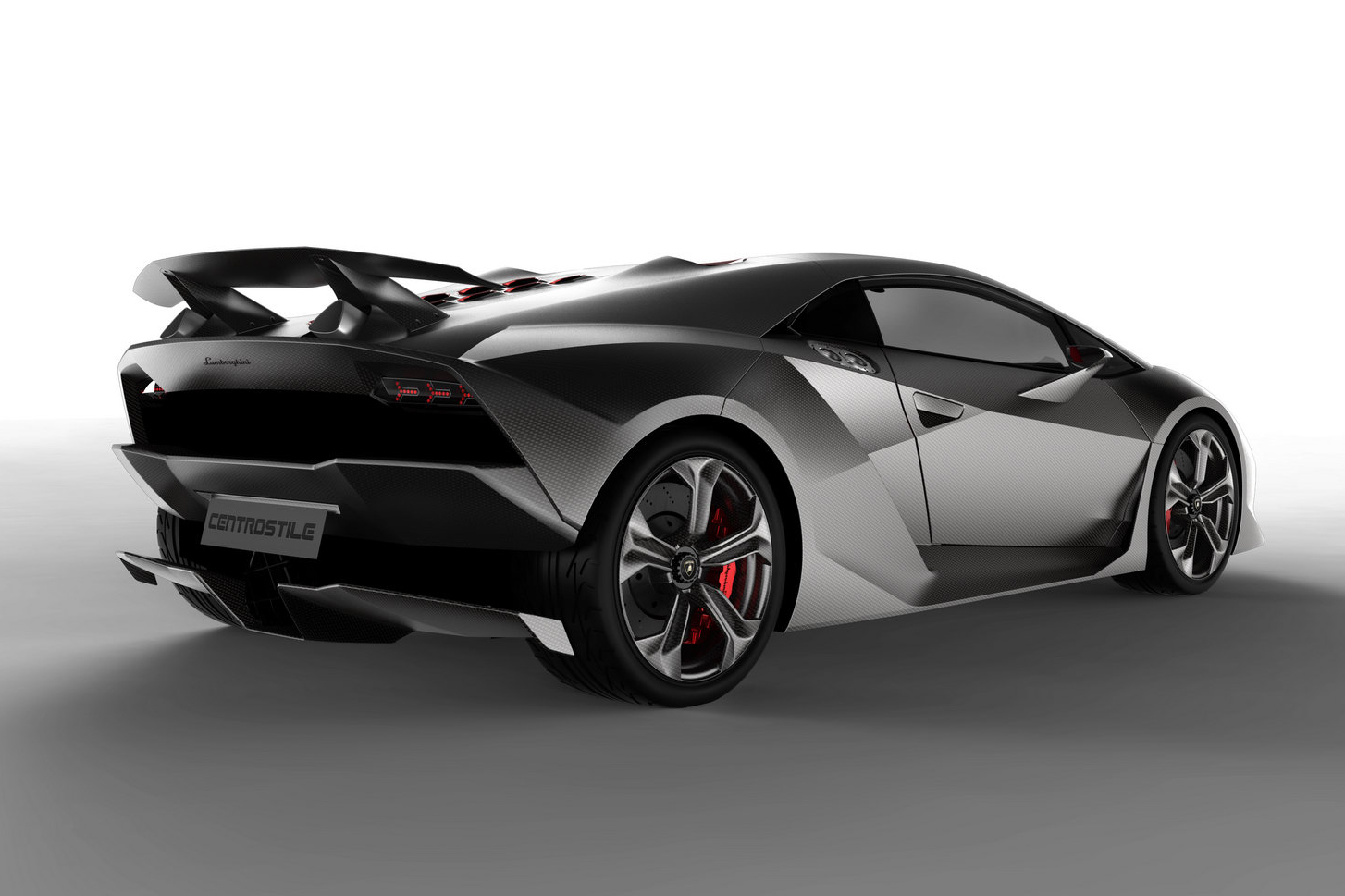 Lamborghini sesto element