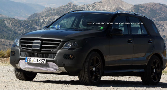  SPIED: 2012 Mercedes-Benz ML63 AMG Loses the Heavy Cladding