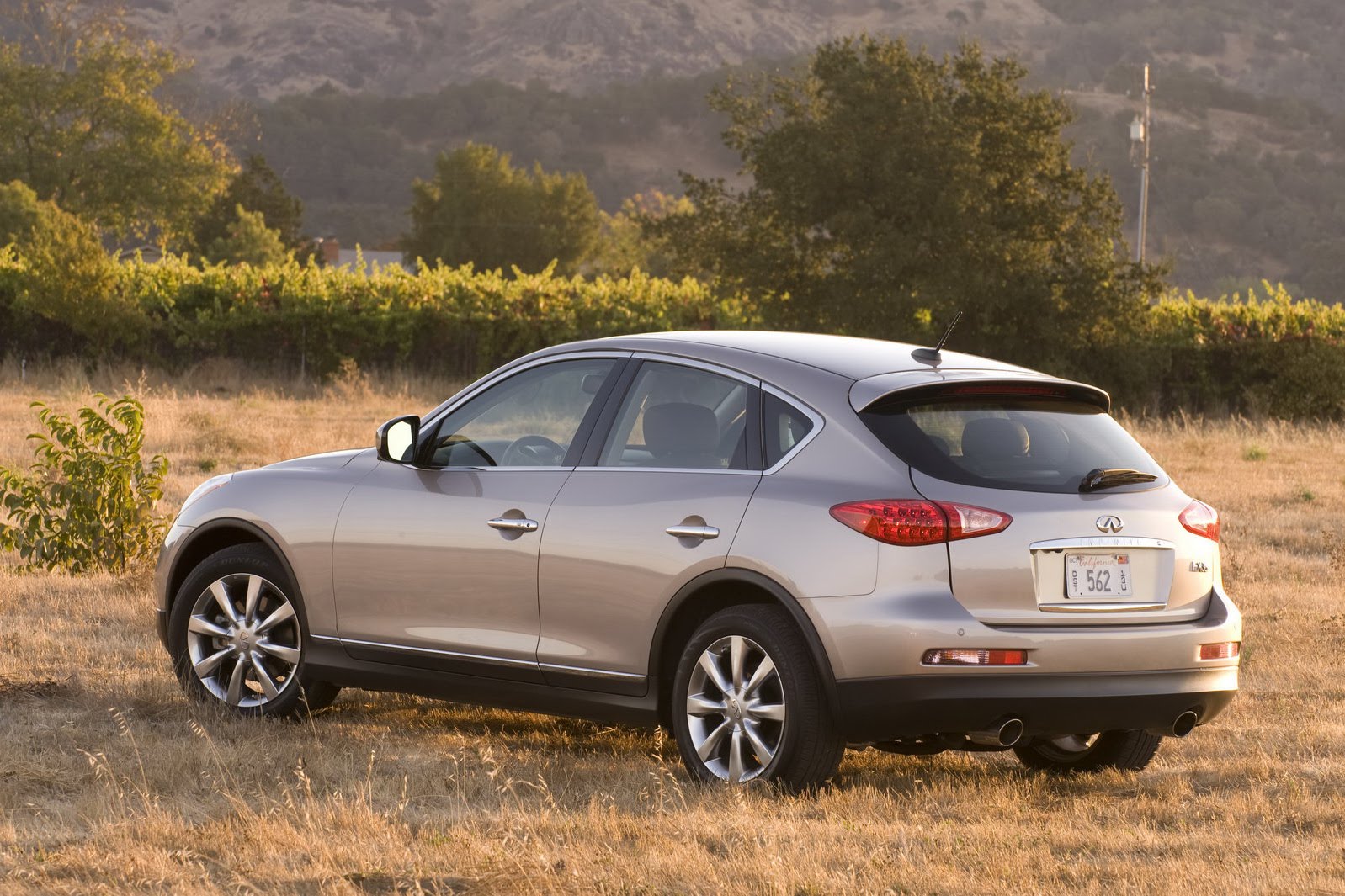 Infiniti ex обзор