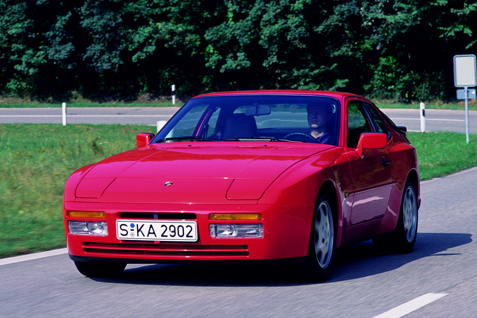 What’s Your Favorite Sports Car from the 1980s? Carscoops