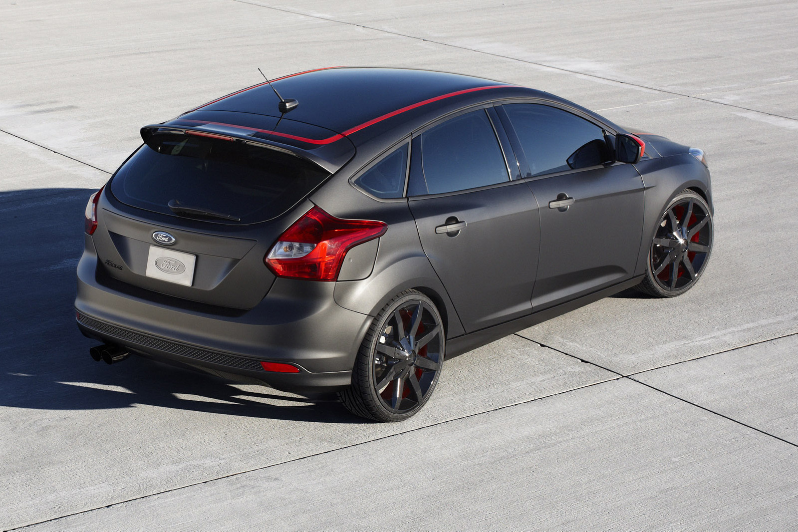 LA Show 2010: Ford Displays Tuned 2012 Focus Hatchbacks | Carscoops