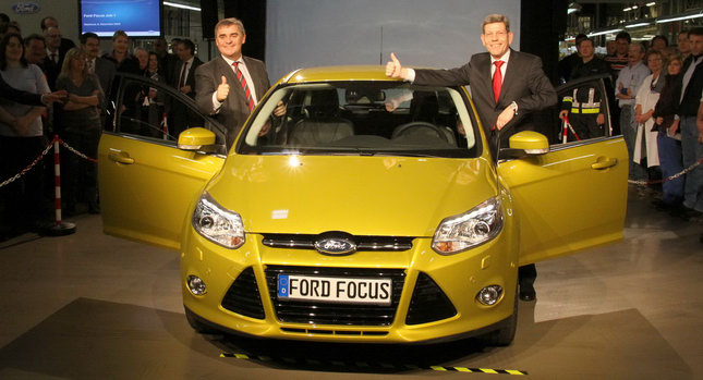 Ford Begins European Production of New 2011 Focus in Germany