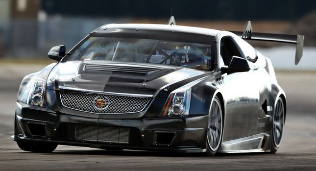  New Cadillac CTS-V Coupe Racer Hits the Tarmac for the First Time